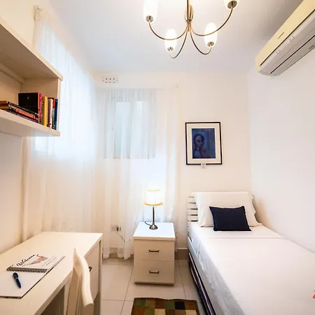 アパート The Where Art Lives セント・ポールズ・ベイ