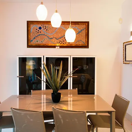 3br With Stunning Views In דירה סיינט פול ביי